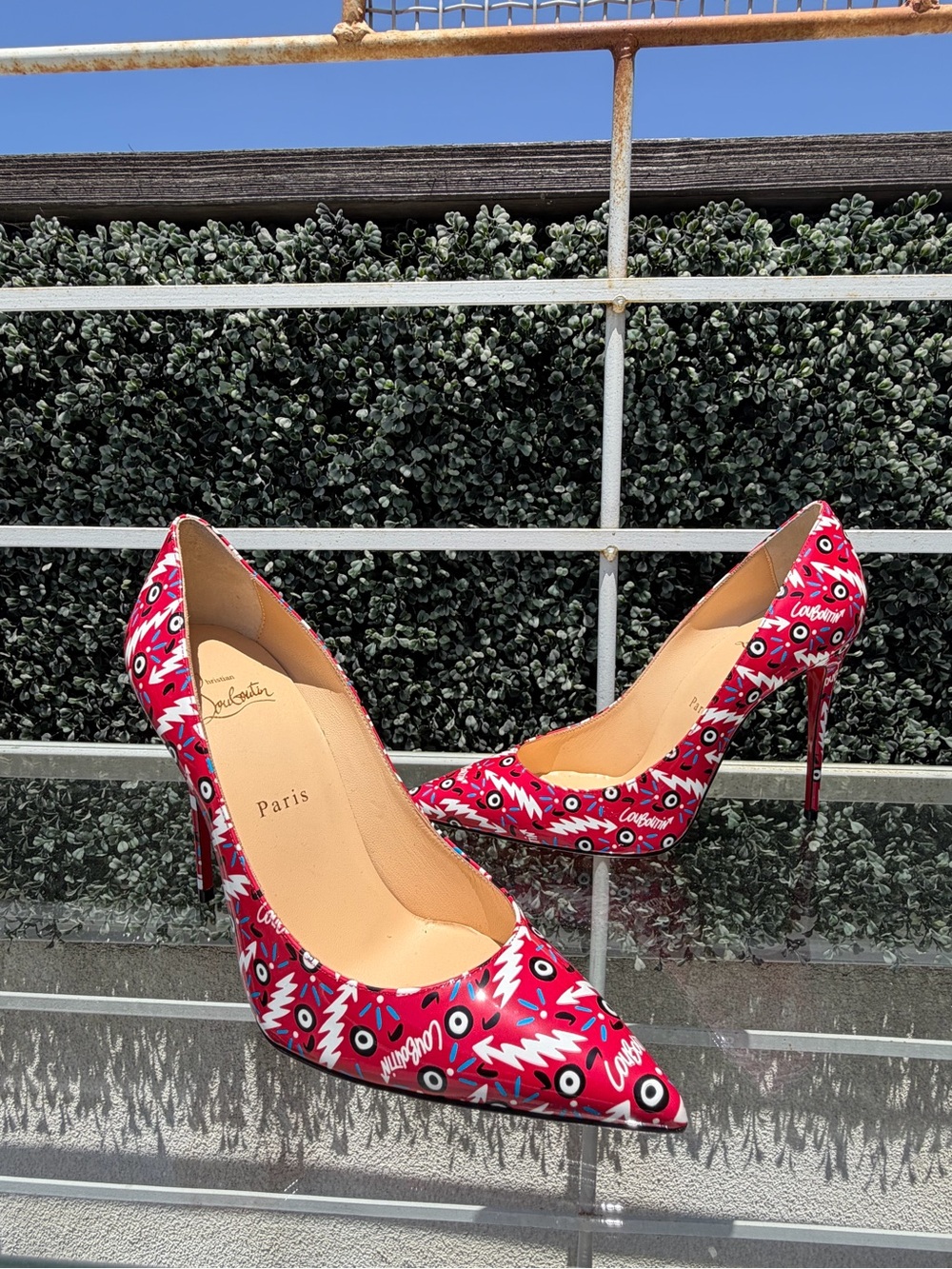 Christian Louboutin Pigalle “Loubitag” Capsule Pumps, Heels Red/Multicolor 8.5 - Picture 2 of 10